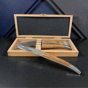Vintage 4-Piece Steak Knife Set Wood Handles w/ Wooden Storage Case